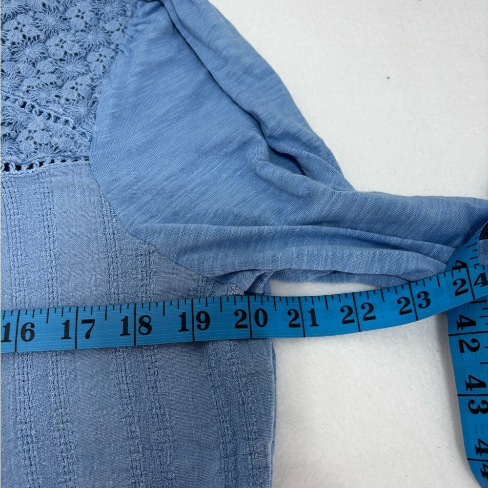 Gloria Vanderbilt Blue Crochet Lace Top M Long Sleeve Boho Casual Blouse - Picture 6 of 9